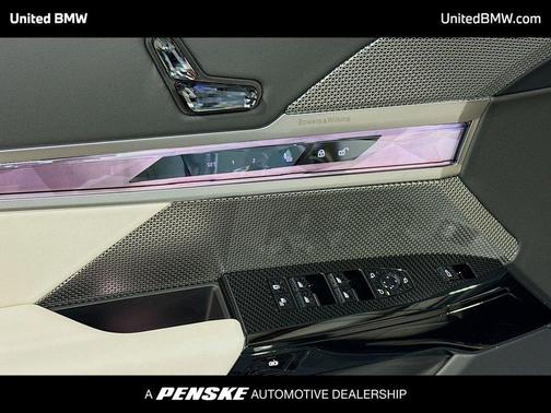 Brooklyn Grey Metallic 2026 BMW 740 740i