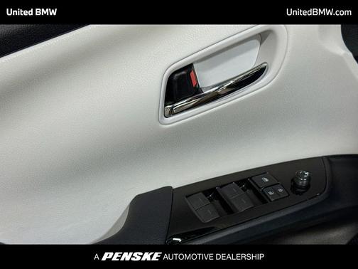 2020 Toyota Prius LE