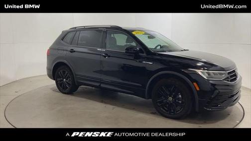 2022 Volkswagen Tiguan 2.0T SE R-Line Black
