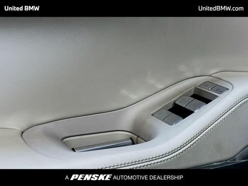 INFINITE BLACK MET CC 2025 Lincoln Navigator Reserve