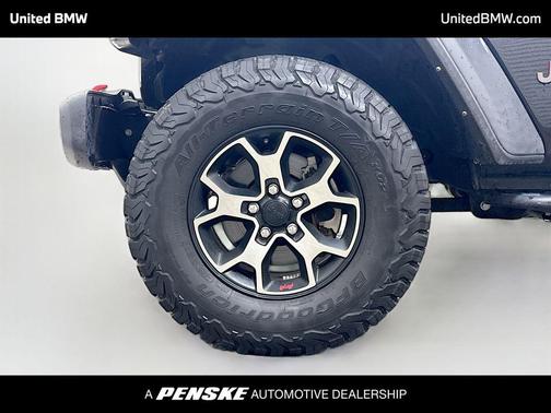 Black Clearcoat 2021 Jeep Wrangler Rubicon