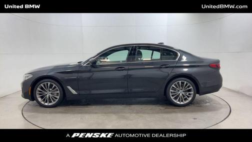 2022 BMW 530 i xDrive