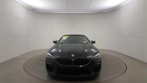 Photo 3 of 22 of 2022 BMW M8 Competition