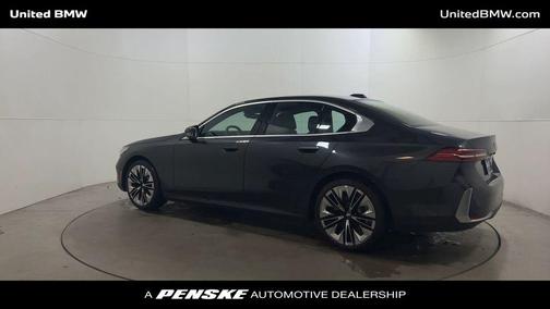 2024 BMW 530 i
