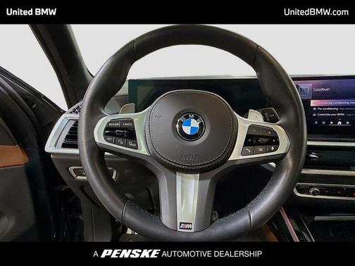 Dravit Grey Metallic 2024 BMW X7 xDrive40i