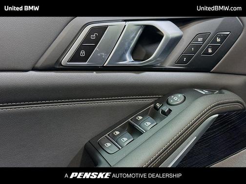 Carbon Black Metallic 2026 BMW X5 xDrive40i