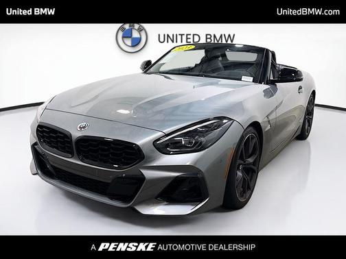 Skyscraper Grey Metallic 2023 BMW Z4 M40i