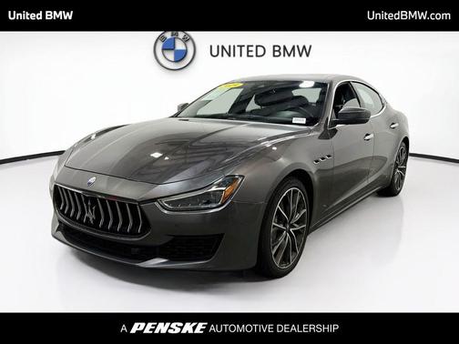 Grigio 2019 Maserati Ghibli Base