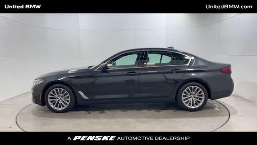 2023 BMW 530 i