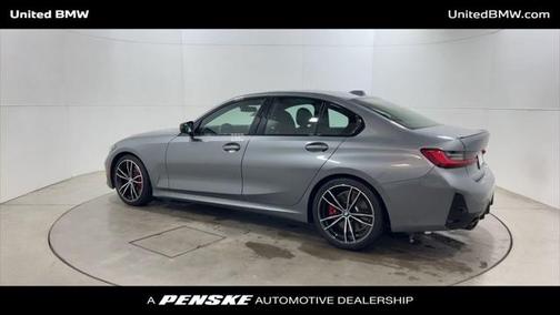 2024 BMW 330 i