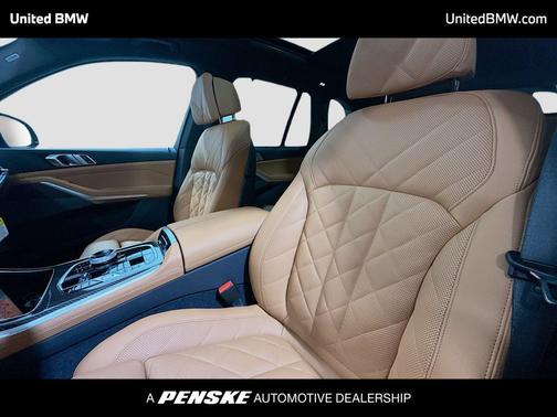 Tanzanite Blue II Metallic 2026 BMW X5 M60i