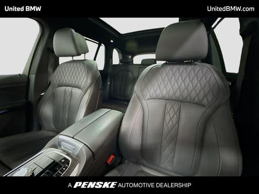 Marina Bay Blue Metallic 2024 BMW X5 M60i