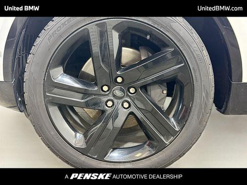 White 2023 Land Rover Discovery P360 HSE R-Dynamic