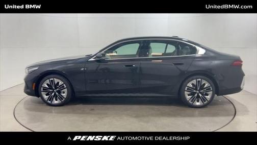 2025 BMW 530 i