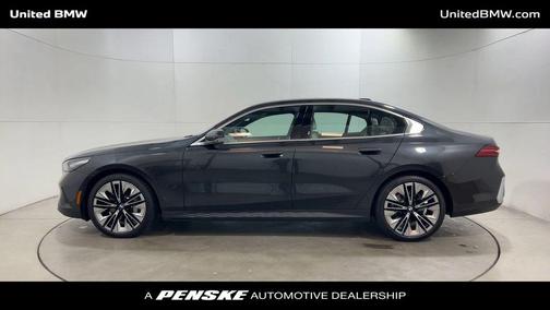 2025 BMW 530 i