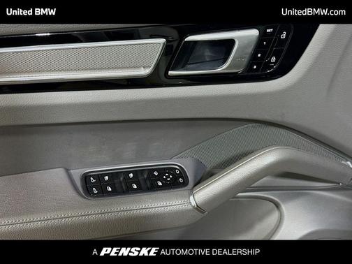 2021 Porsche Cayenne Cayenne