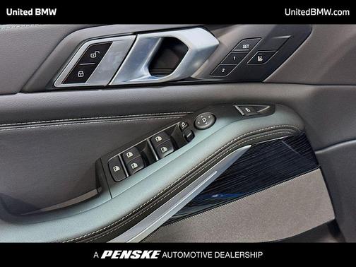 Skyscraper Grey Metallic 2026 BMW X5 sDrive40i