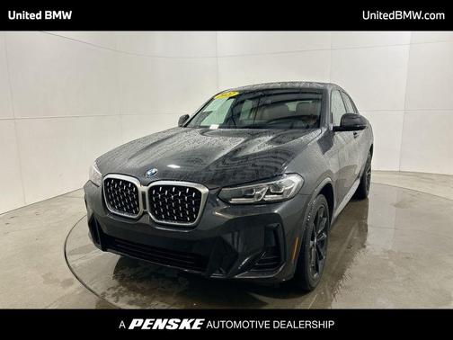 2022 BMW X4 xDrive30i