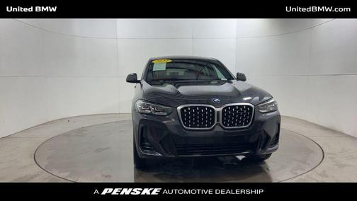 2022 BMW X4 xDrive30i