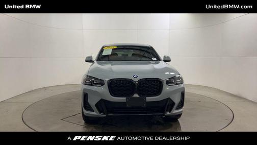 2025 BMW X4 xDrive30i