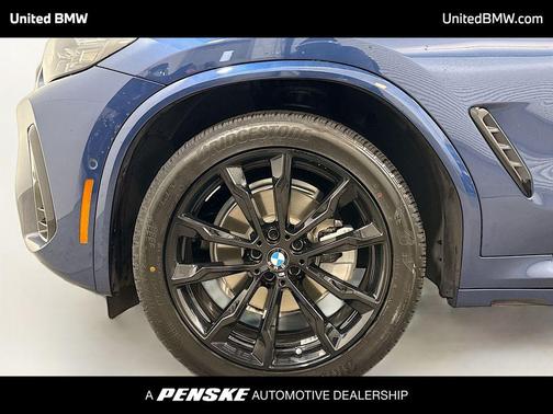 2023 BMW X4 xDrive30i