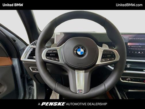 C4p 2027 BMW X7 xDrive40i