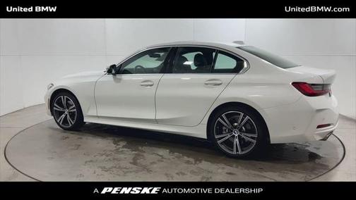 2024 BMW 330 i