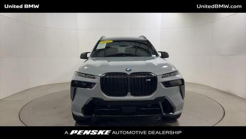 2024 BMW X7 M60i