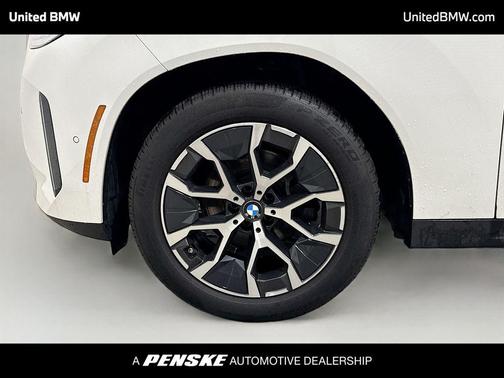 White Metallic 2025 BMW X3 30 xDrive