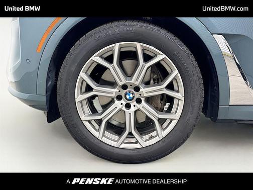 Blue 2026 BMW X7 xDrive40i