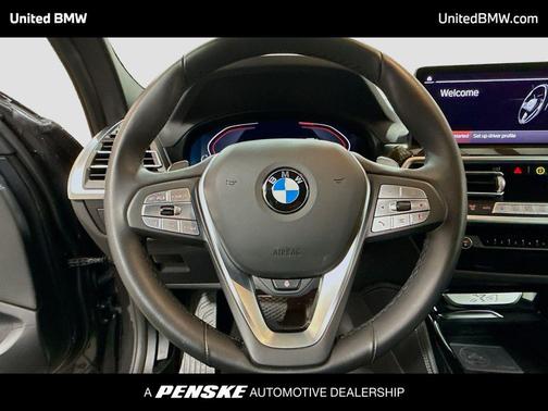 2025 BMW X4 xDrive30i