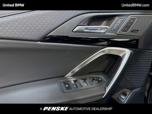 Black Sapphire Metallic 2026 BMW X2 xDrive28i