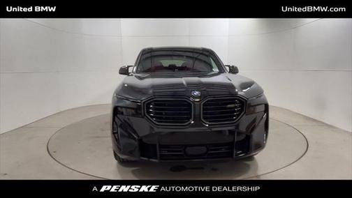 2025 BMW XM Base (A8)