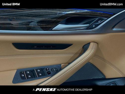 Mineral White Metallic 2023 BMW 530 i