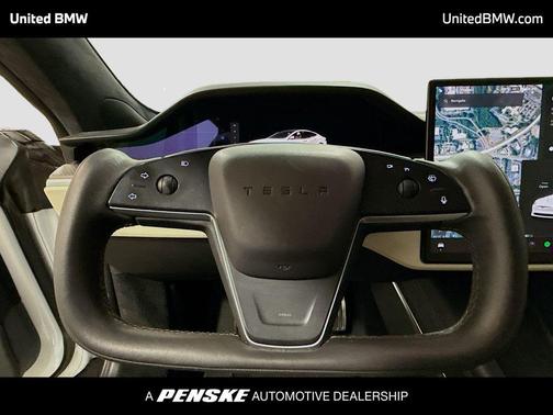 2022 Tesla Model S Plaid