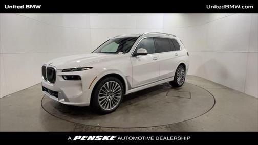 2025 BMW X7 xDrive40i