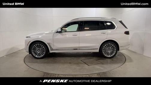 2025 BMW X7 xDrive40i