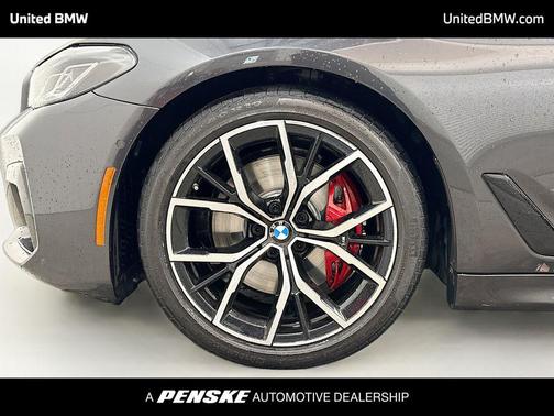 Dark Graphite Metallic 2022 BMW 530 i