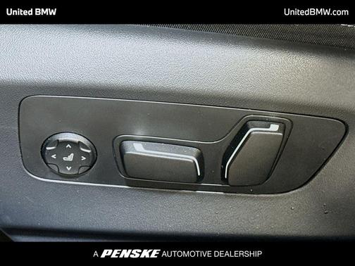 Dark Graphite 2026 BMW 530 530i