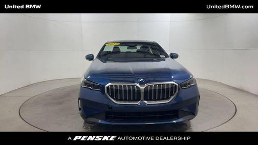 2024 BMW 530 i