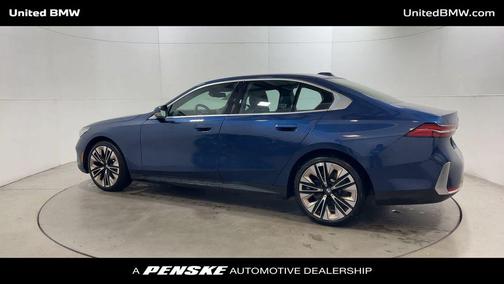 2024 BMW 530 i