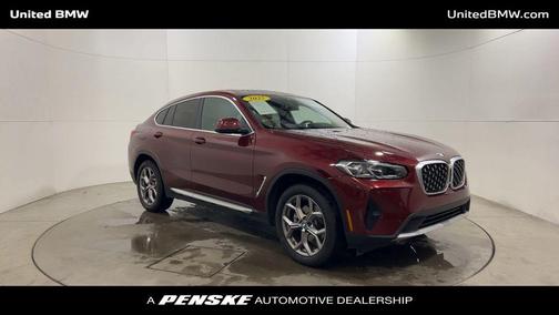 2025 BMW X4 xDrive30i