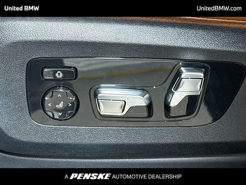 Carbon Black Metallic 2027 BMW X6 xDrive40i