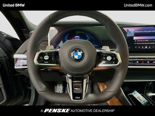 Dravit Grey Metallic 2026 BMW 740 740i