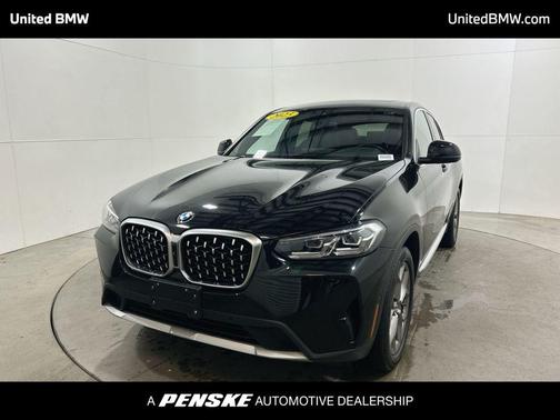 2023 BMW X4 xDrive30i