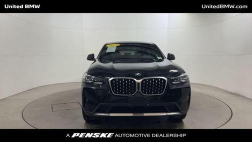 2023 BMW X4 xDrive30i