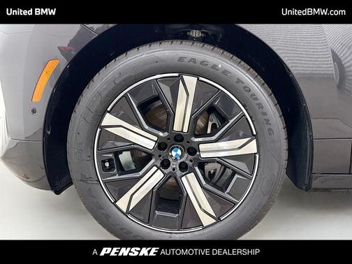 2026 BMW iX xDrive60