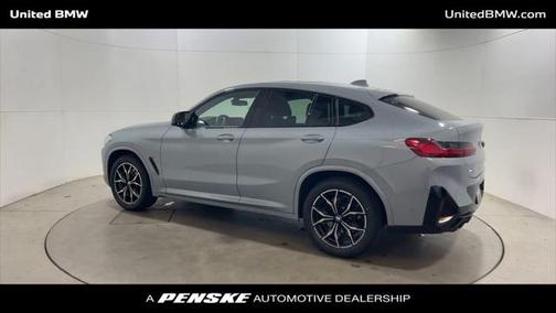 2024 BMW X4 M40i