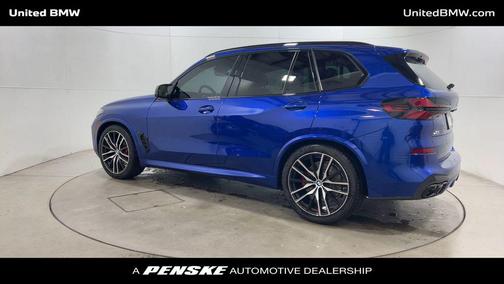 2025 BMW X5 M60i
