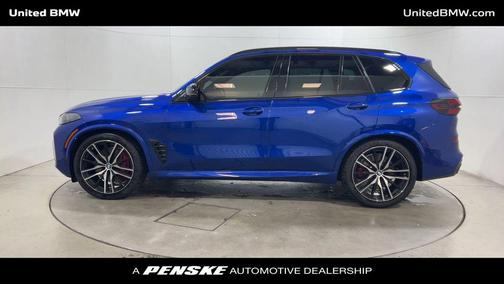 2025 BMW X5 M60i
